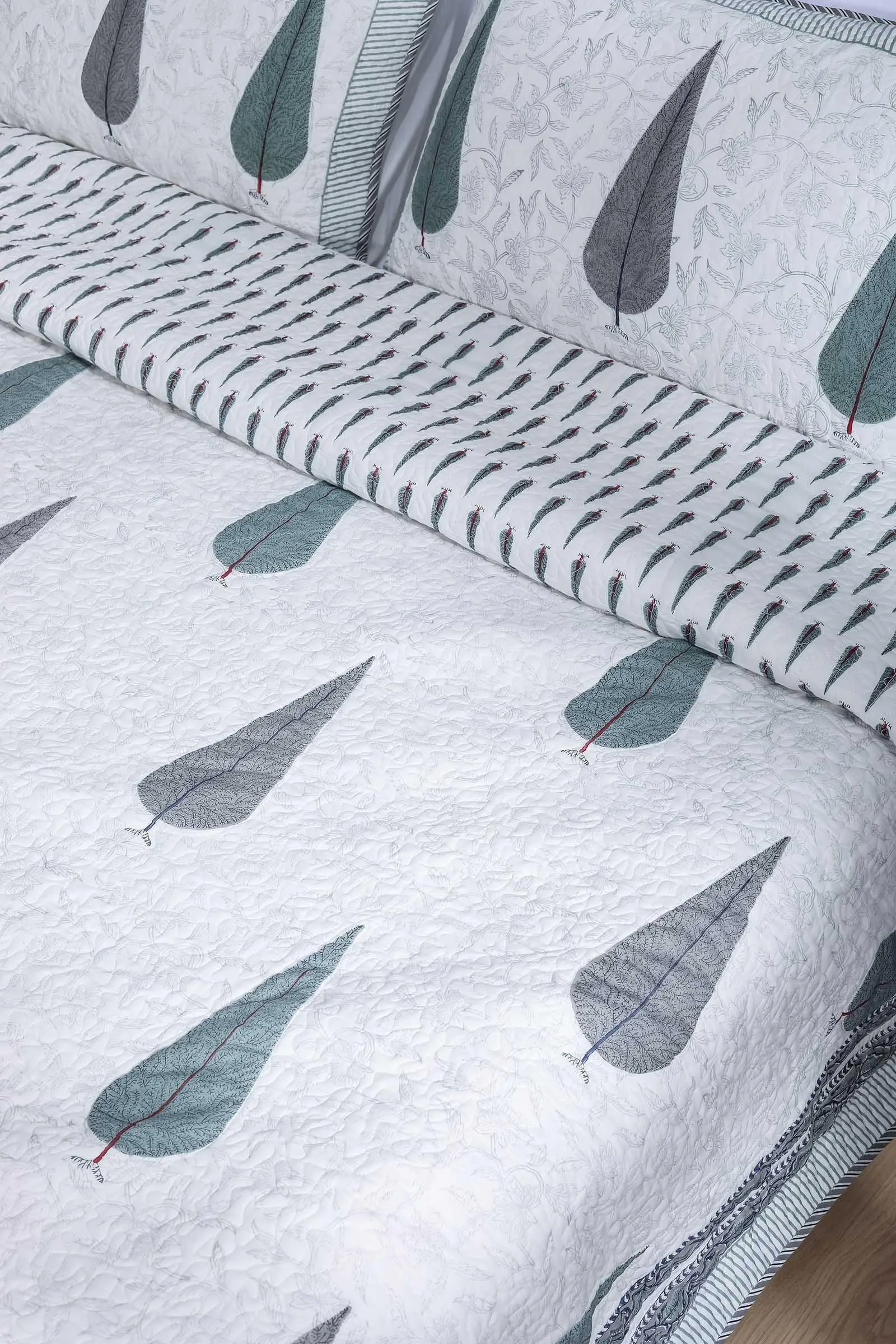Bagh E Fiza Jhaal Quilted Cotton Bedcover