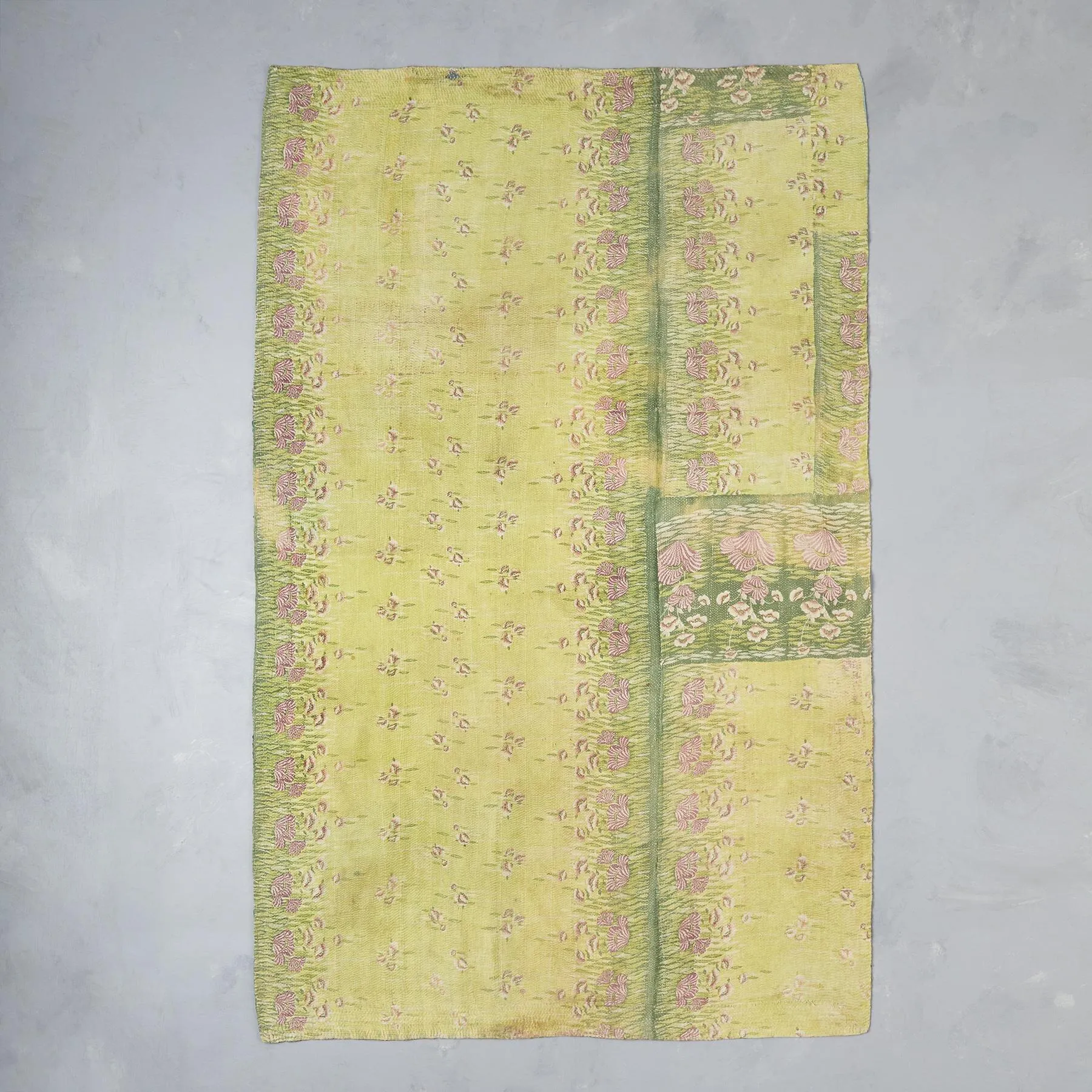 Bijnor Sari Throw