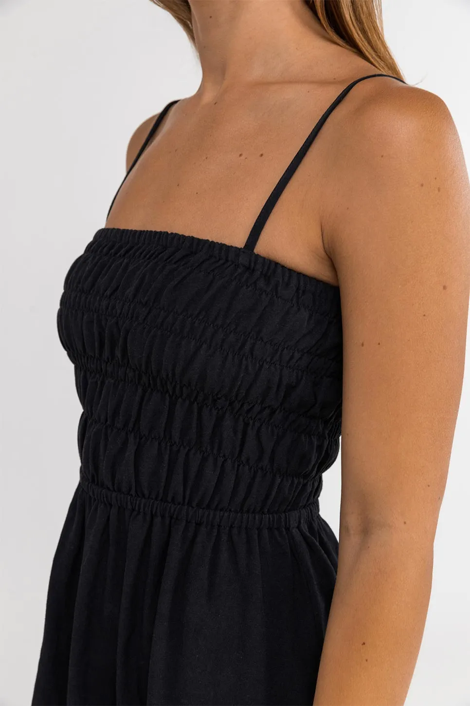 CLASSIC SHIRRED MIDI DRESS
