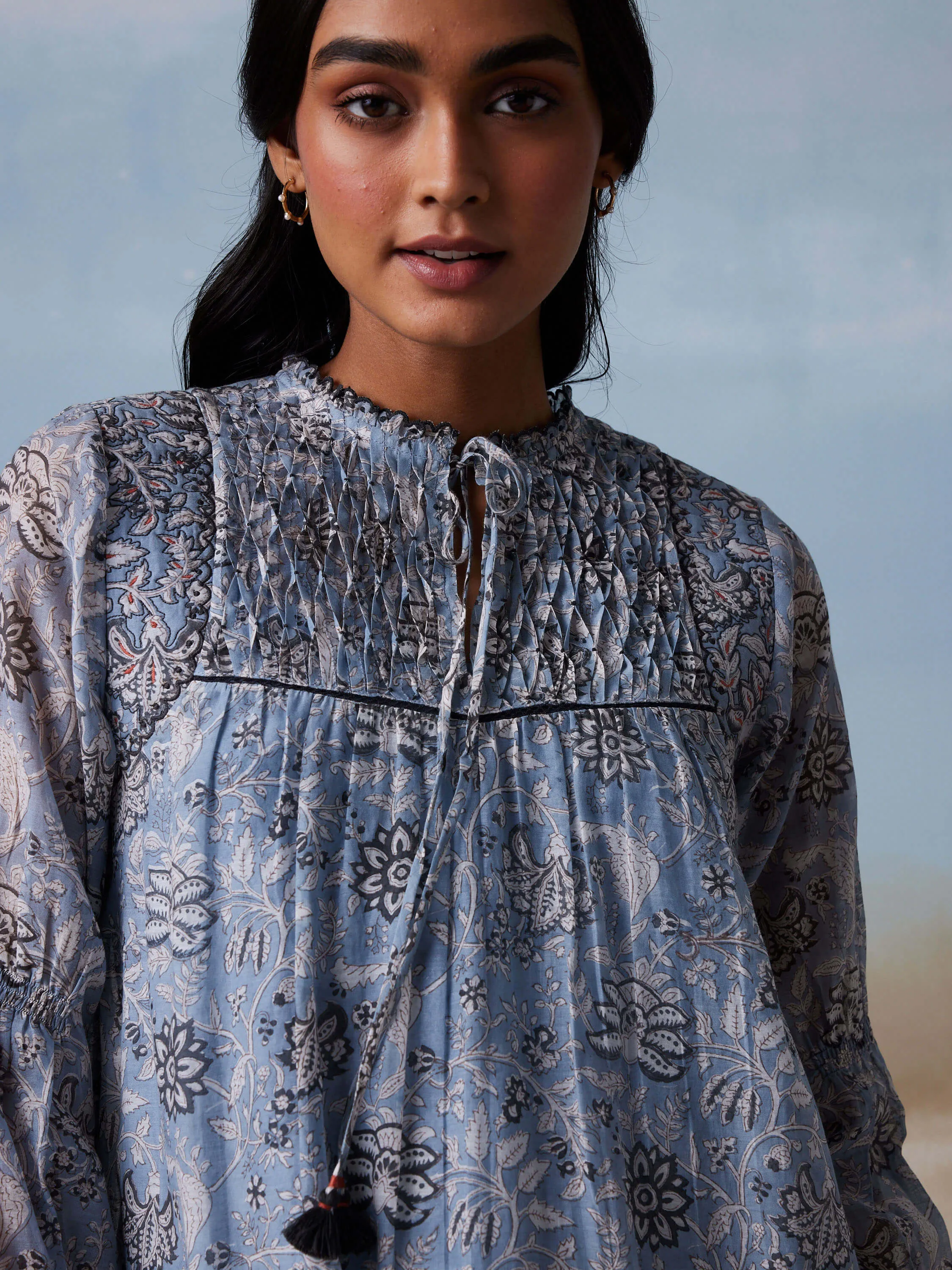 Cottage Tie-bow Dress