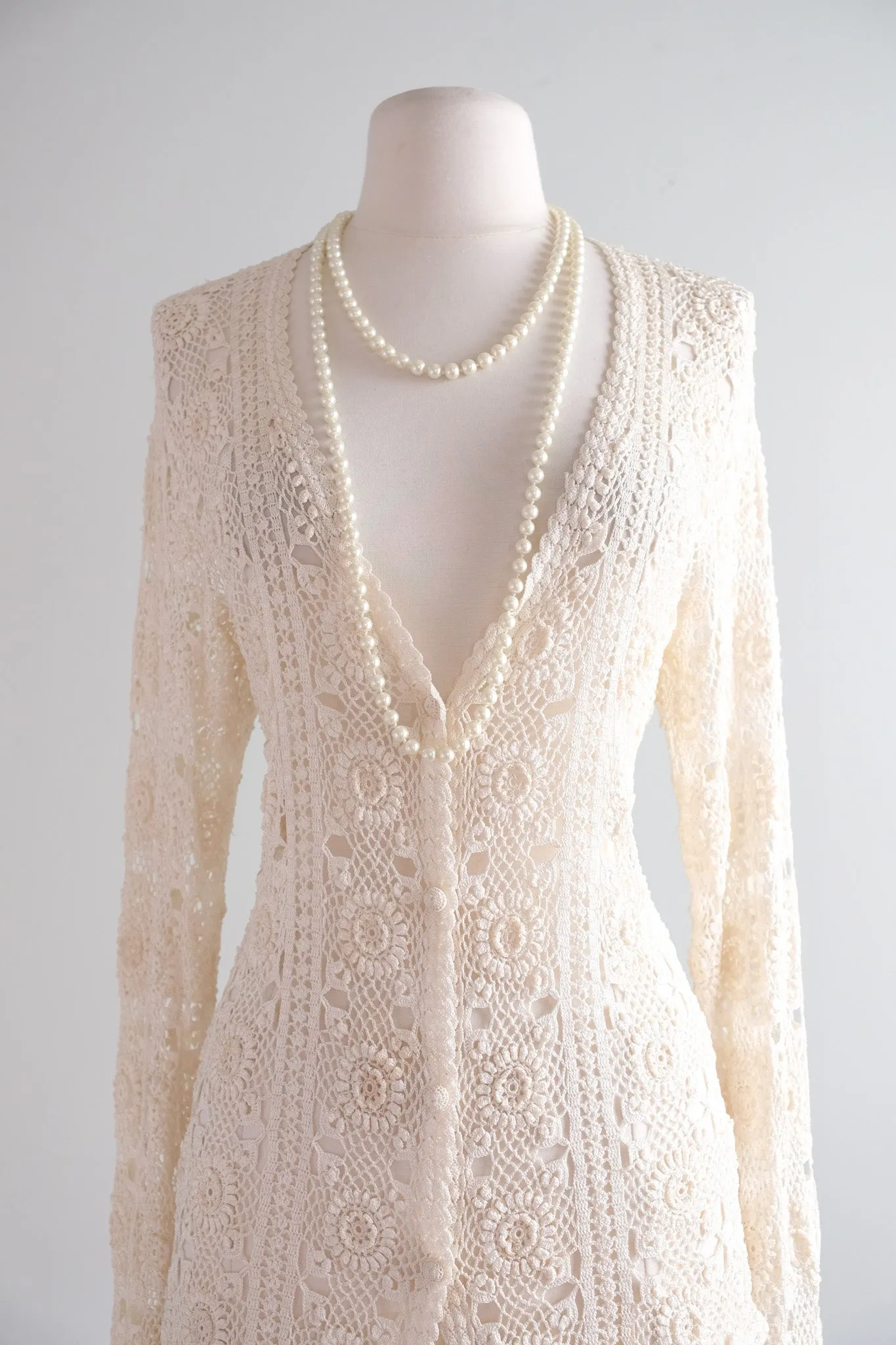 Delicate 1970's Silky Crochet Knit Ivory Cardigan / Sz M