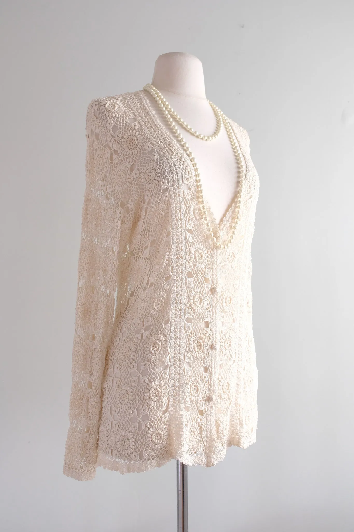 Delicate 1970's Silky Crochet Knit Ivory Cardigan / Sz M