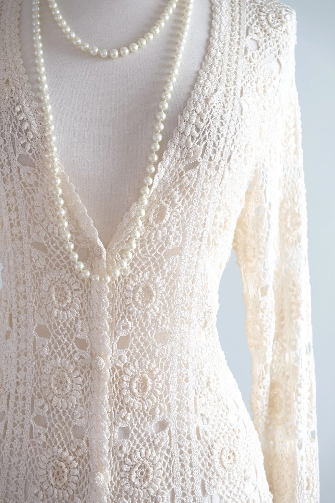 Delicate 1970's Silky Crochet Knit Ivory Cardigan / Sz M