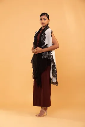 Elegant Black Lace White Cape for Women - Stylish Evening Wrap