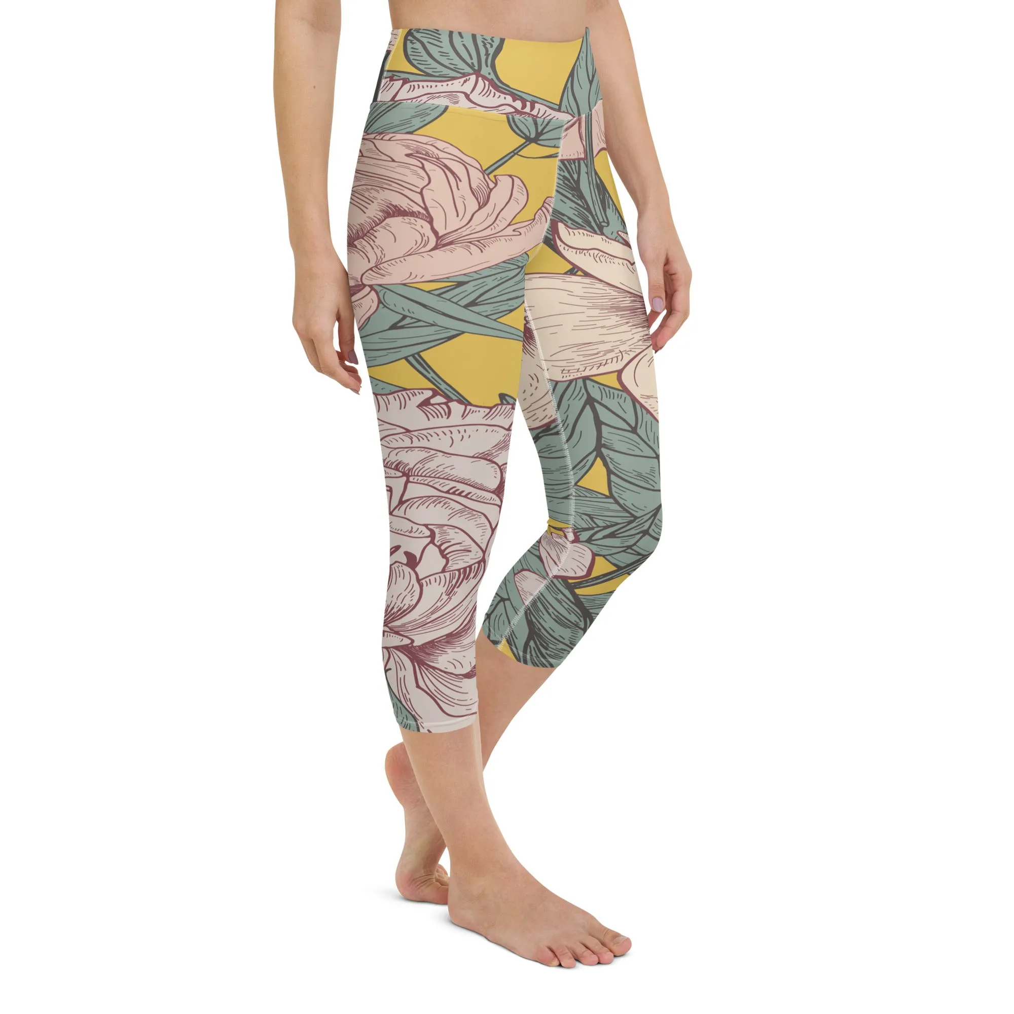 Flower Blossom Yoga Capri Leggings | Fitness Capri Leggings, lioness-love.com
