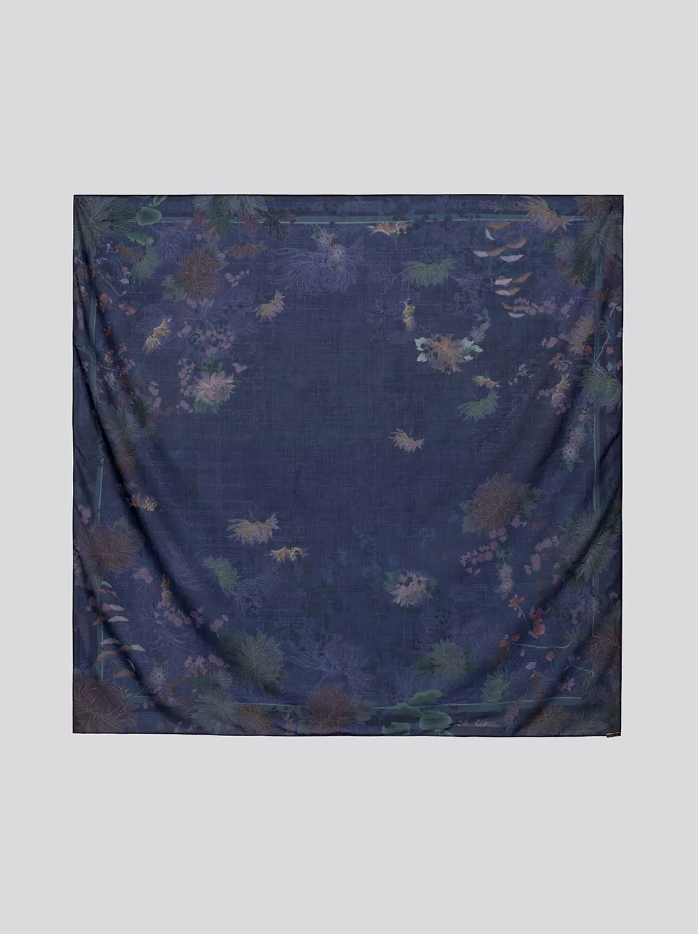 HARUNA FLOWERS SIGNATURE SCARF MIDNIGHT