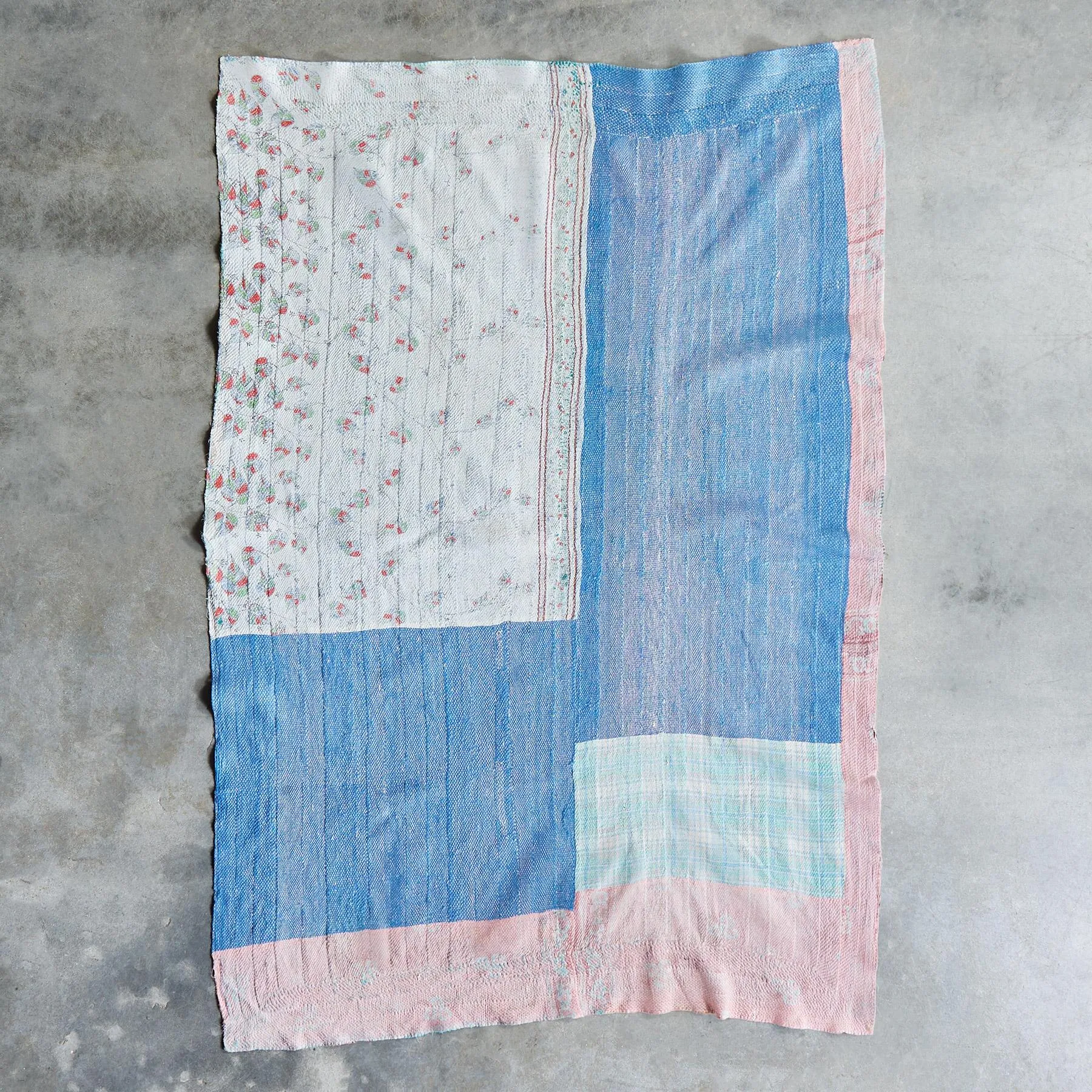 Jaya Sari Throw