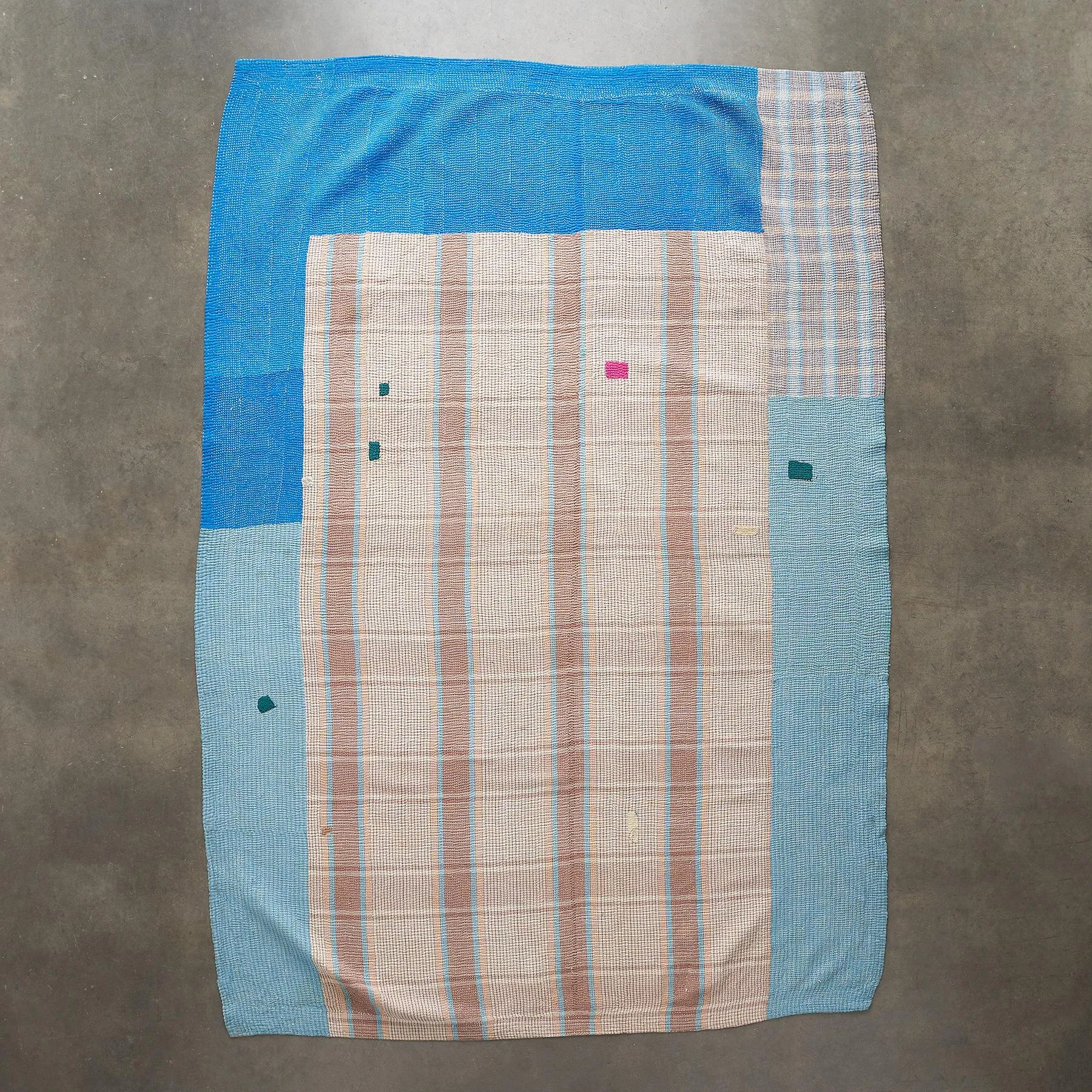 Kumara Sari Throw