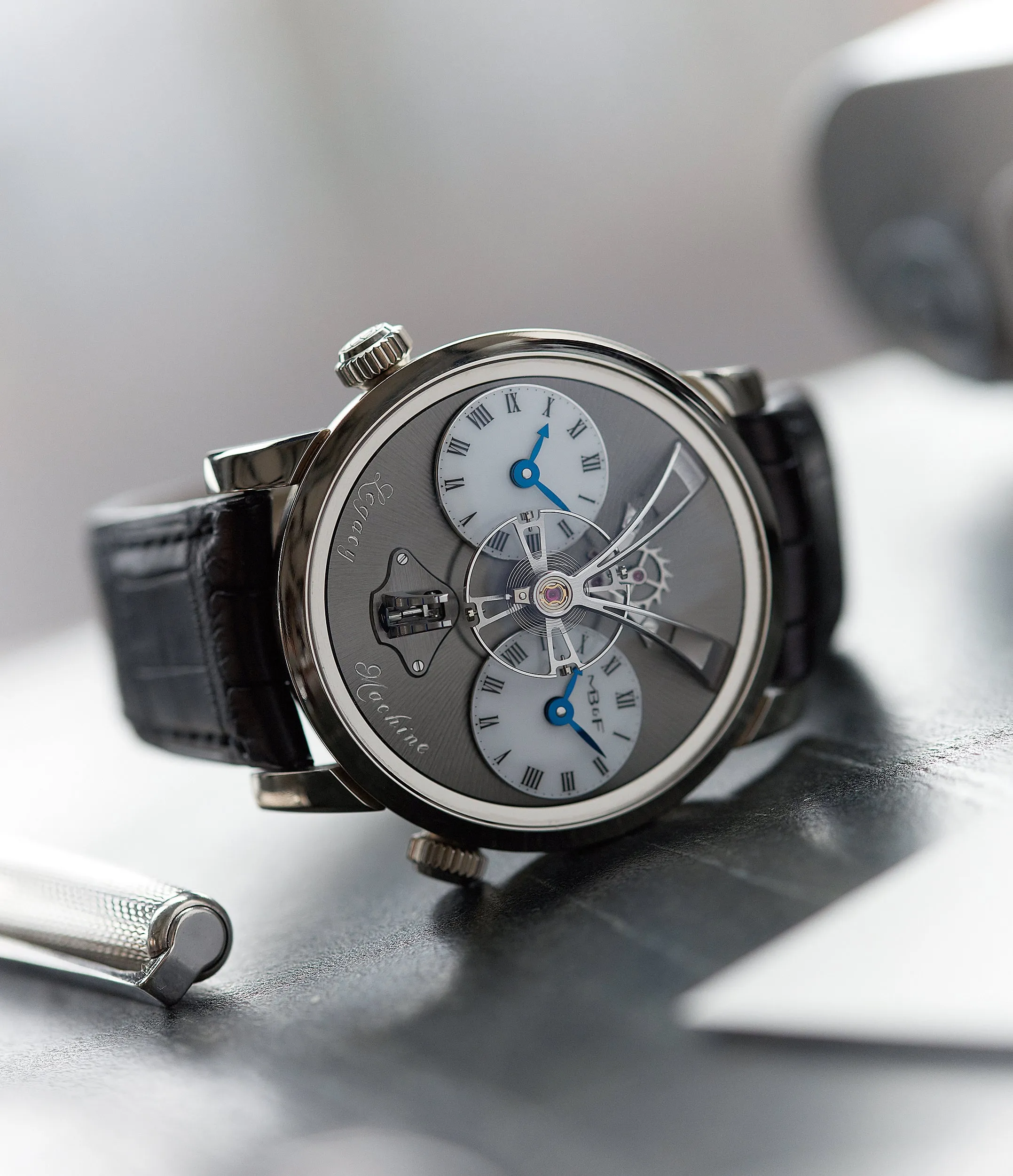 Legacy Machine No. 1 | Voutilainen & Mojon | White Gold