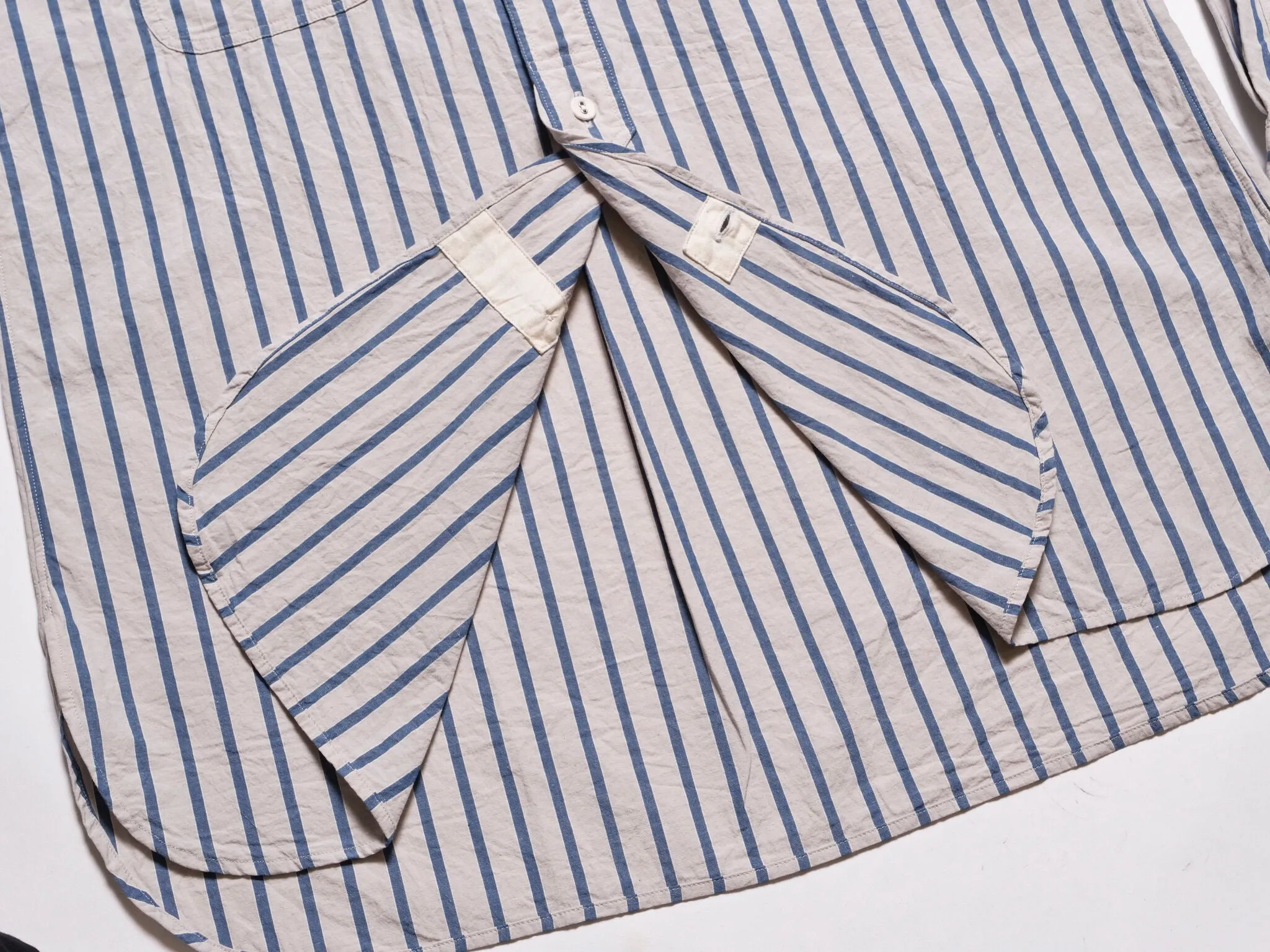 Livingstone Cotton Linen Ramie Shirt in Light Grey x Blue