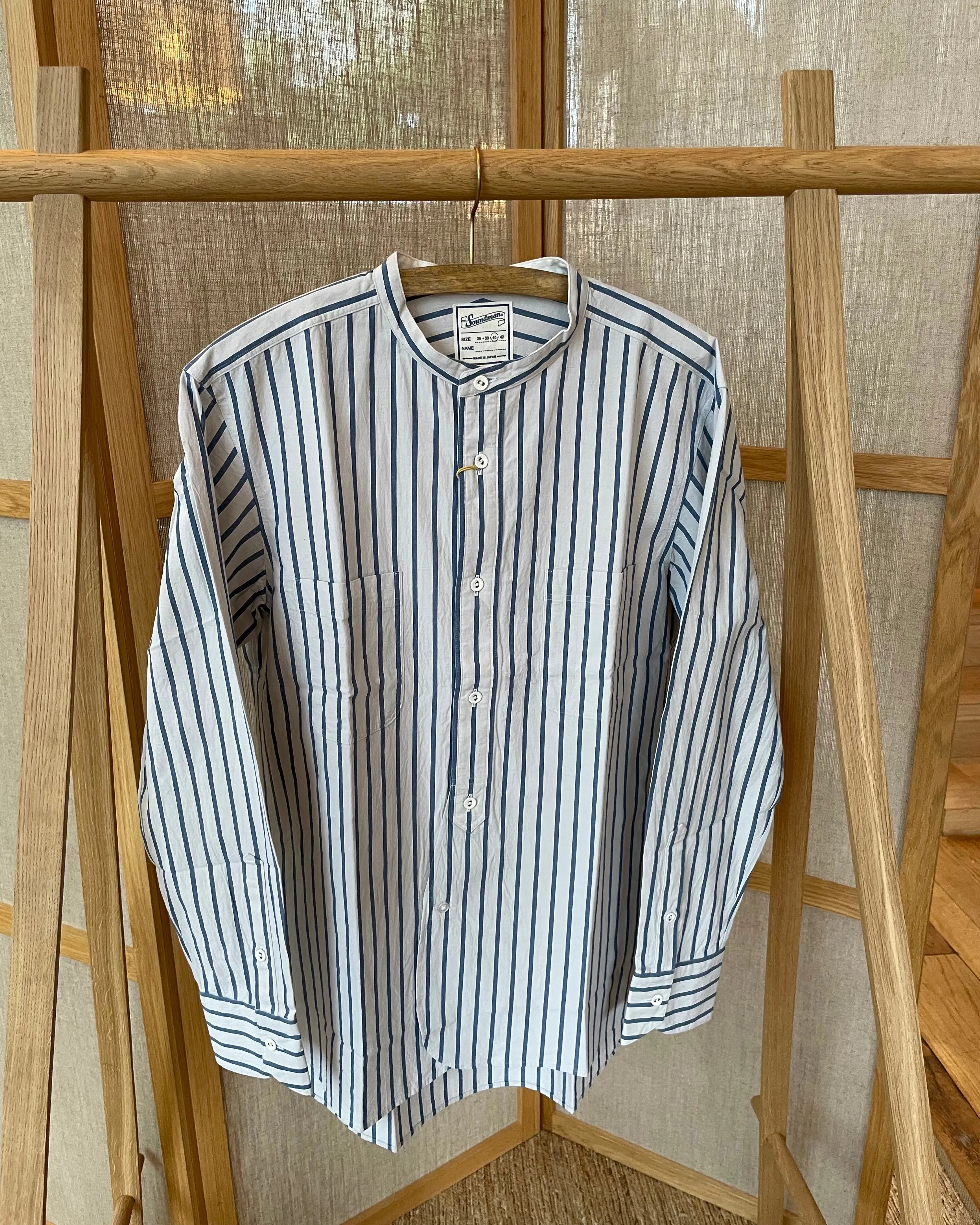 Livingstone Cotton Linen Ramie Shirt in Light Grey x Blue