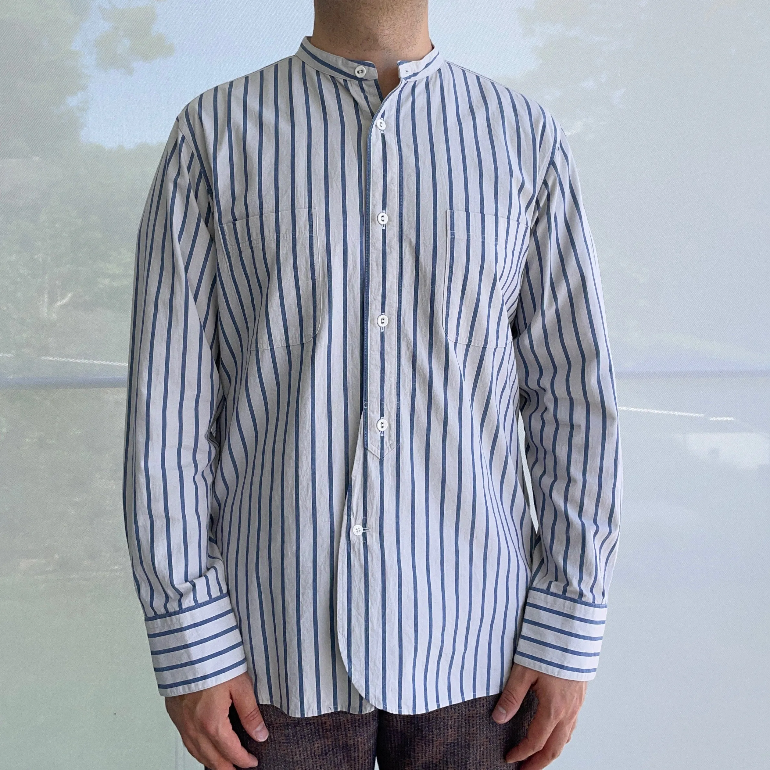 Livingstone Cotton Linen Ramie Shirt in Light Grey x Blue