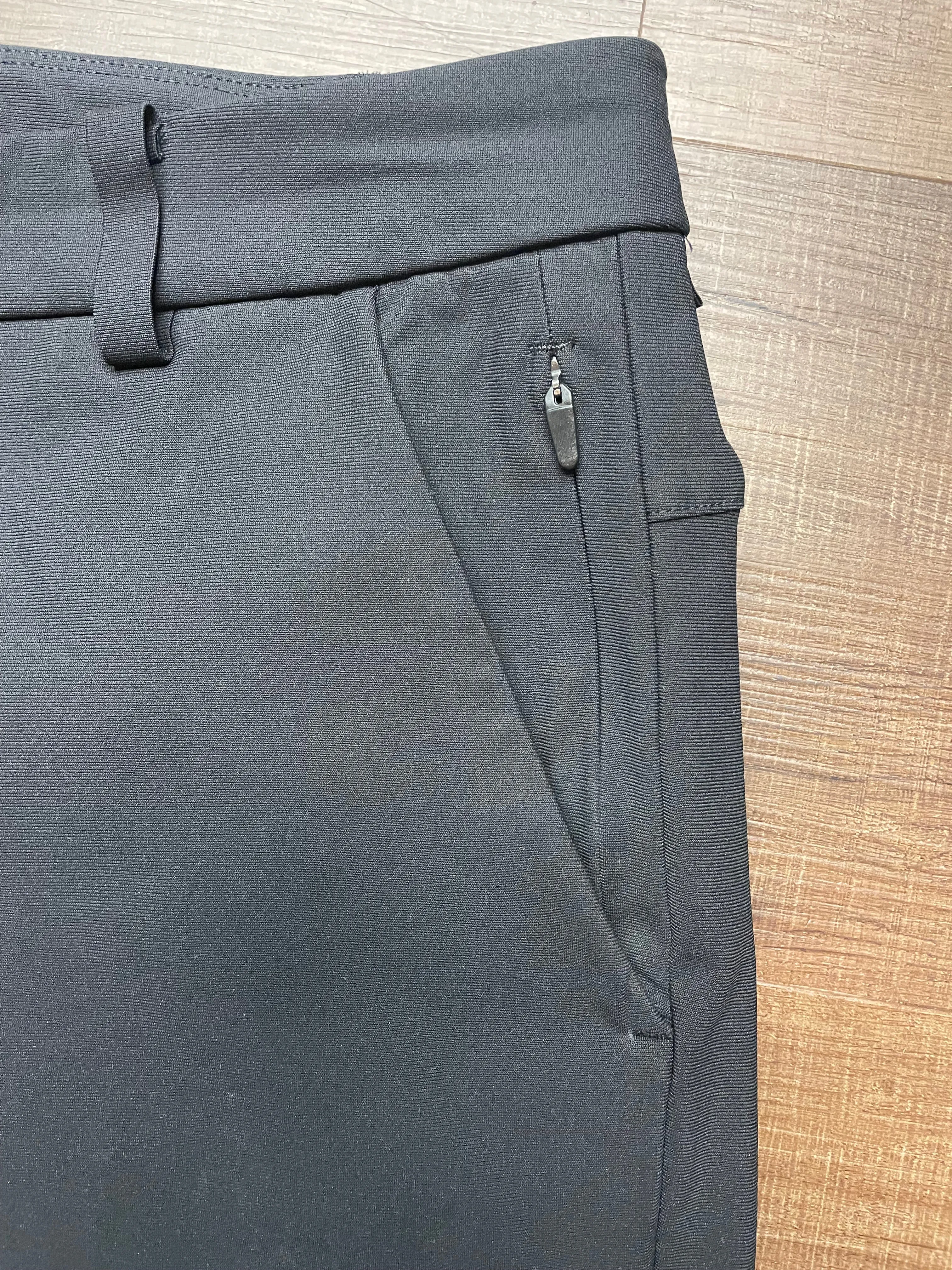 Lululemon Commission Men's Classic Pant (32)