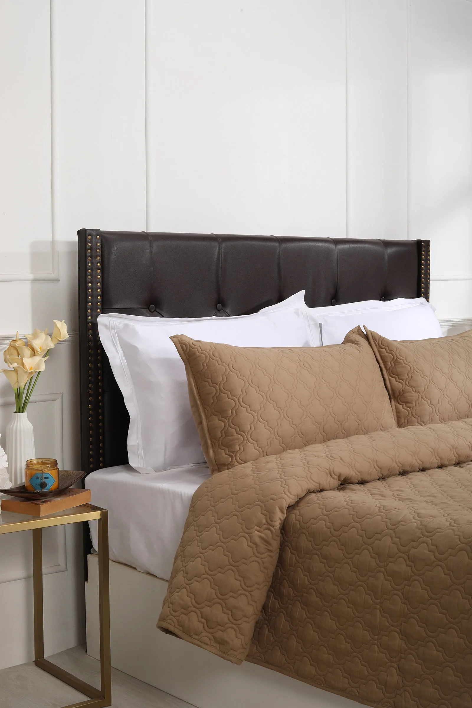 Mehrab Geometric Beige Quilted Cotton Bedcover