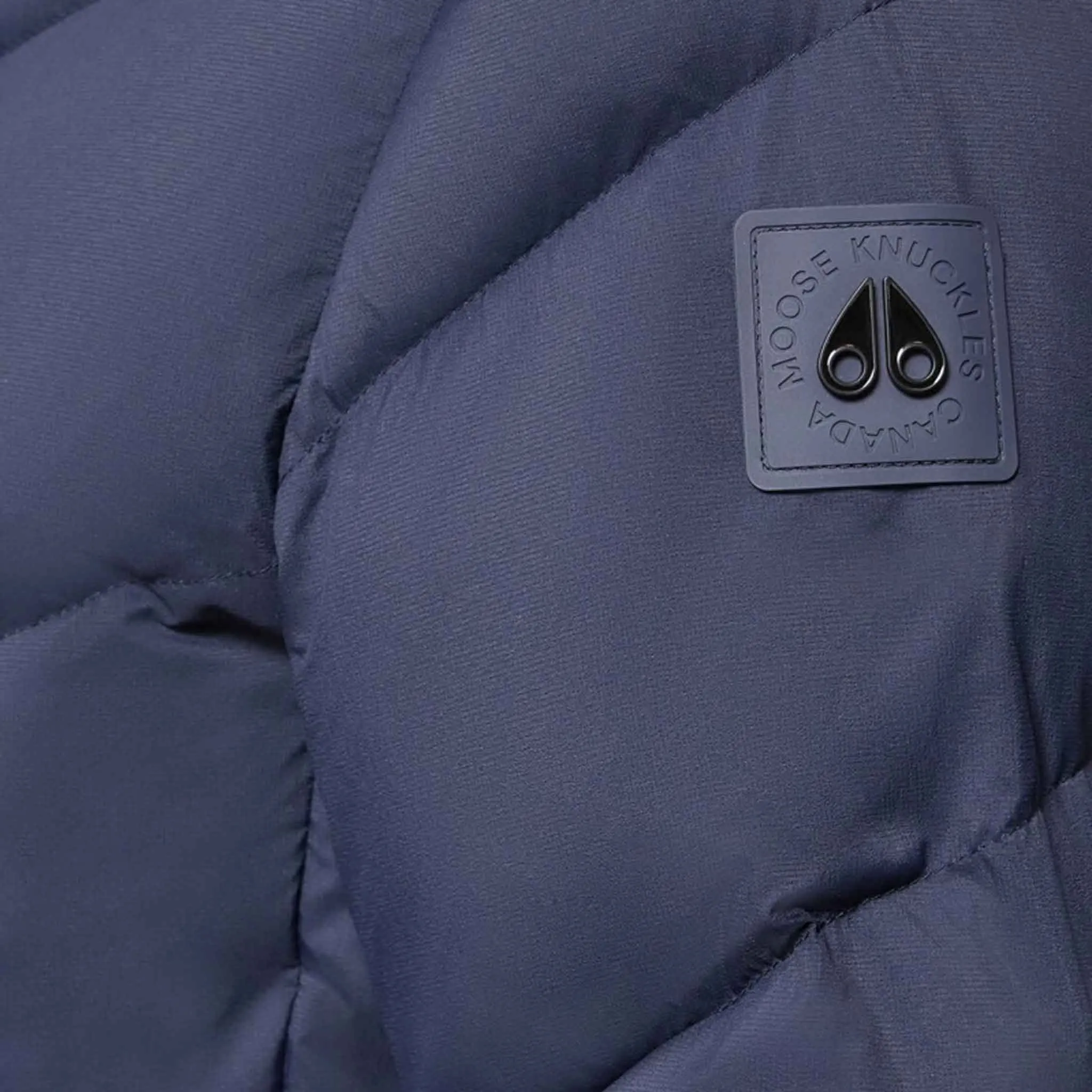 Moose Knuckles Womens Flighweight Belle Cote Parka in Navy