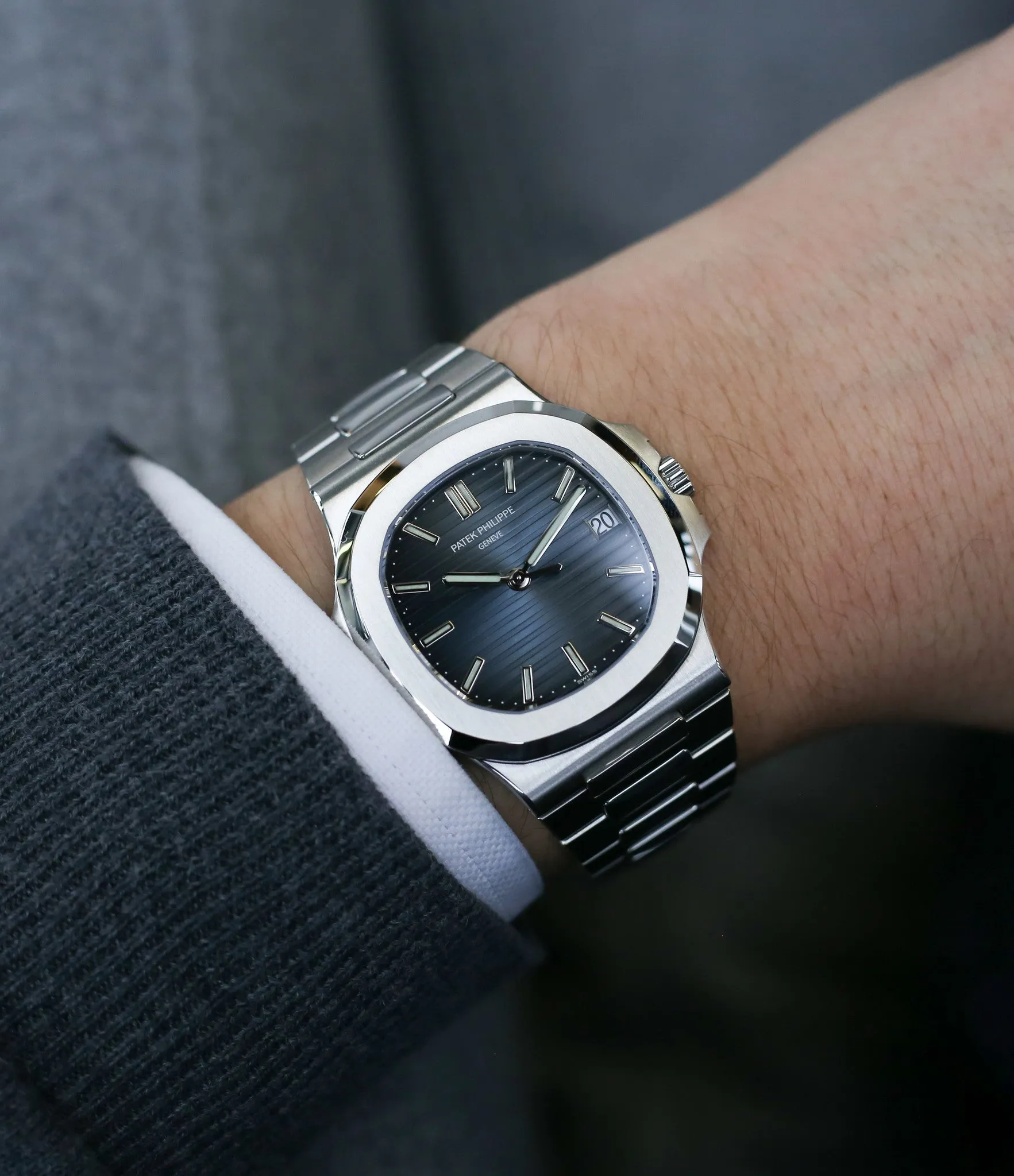 Nautilus 5711/1A-010 | Steel