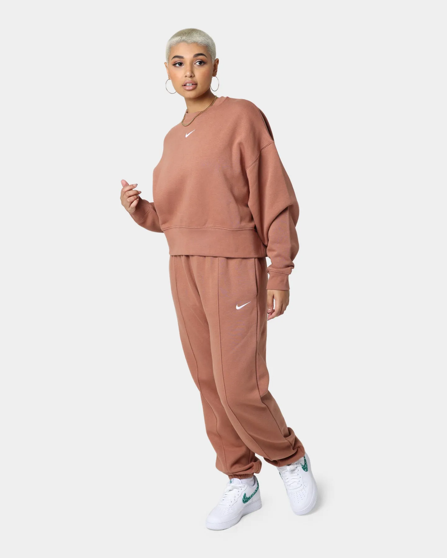 Nike Women's Sportswear Essential Collection Crewneck Mineral