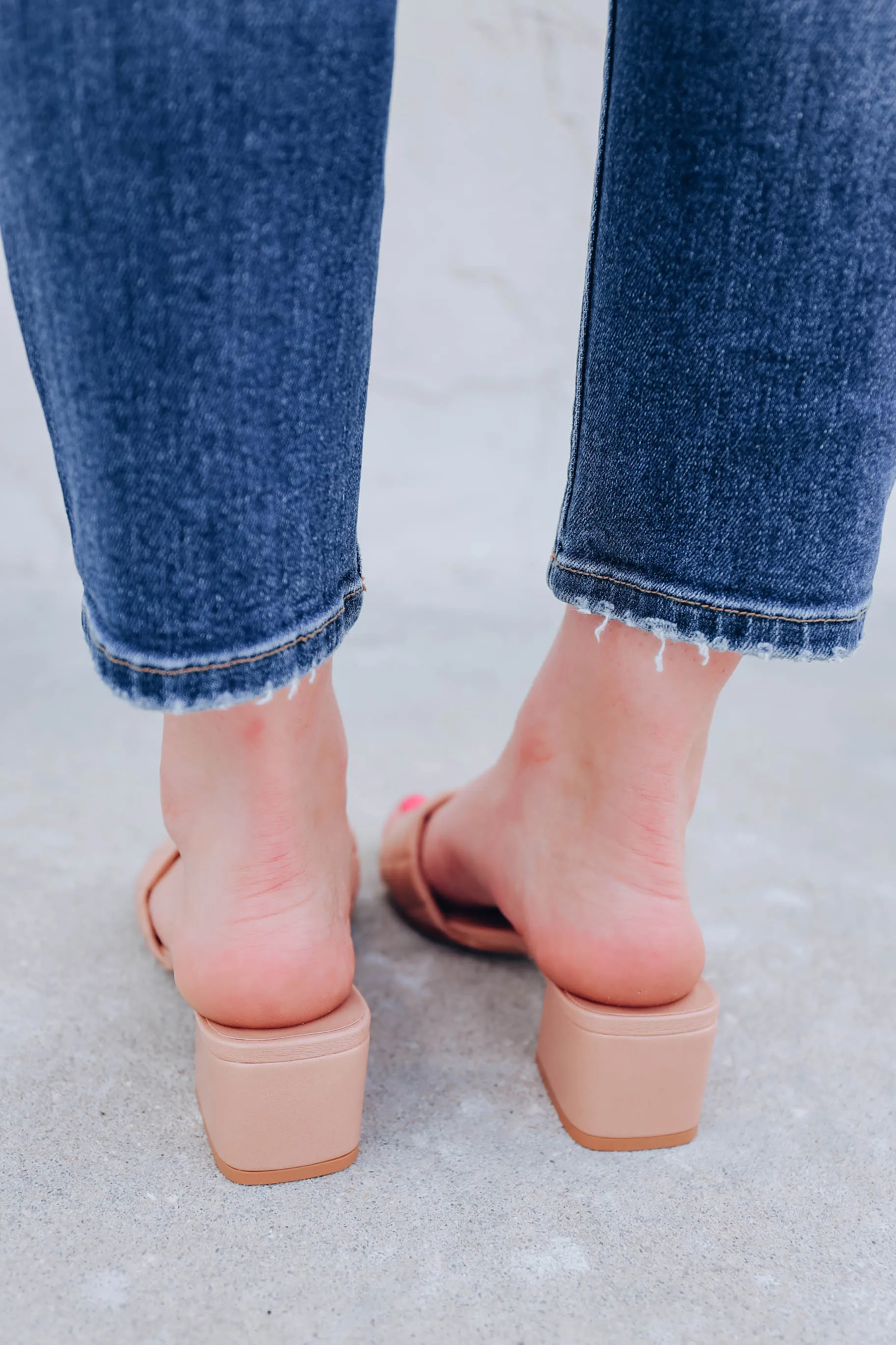 Retro Squared Toe Slides - Nude