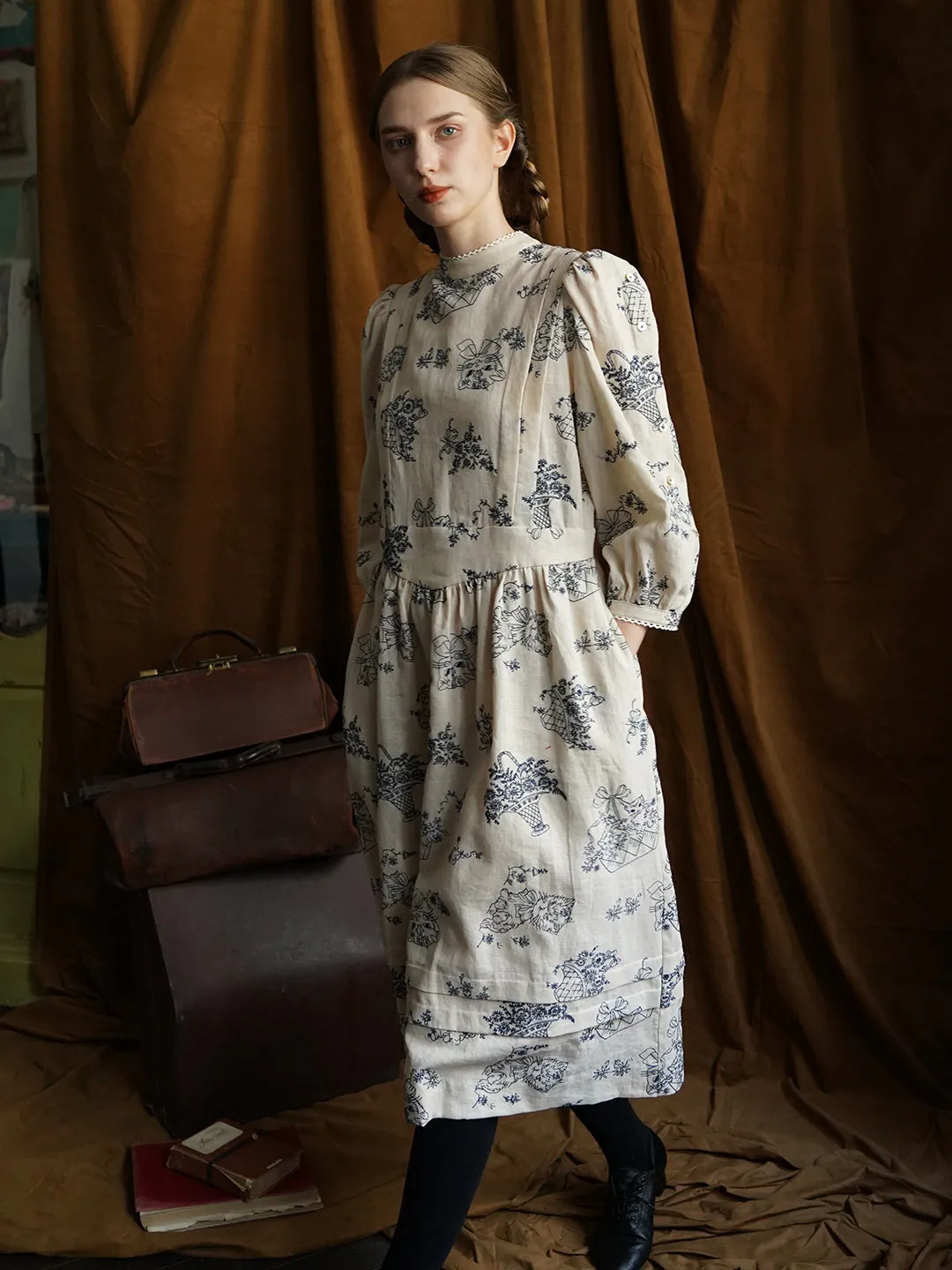 Unlogical Poem Victorian style Blue Illustration Embroidered Ramie Dress