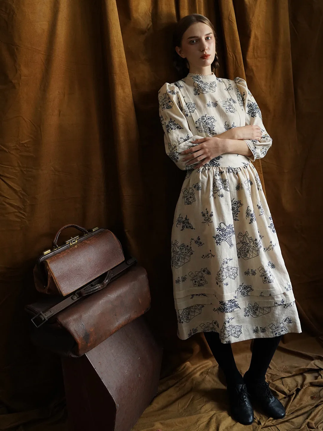 Unlogical Poem Victorian style Blue Illustration Embroidered Ramie Dress