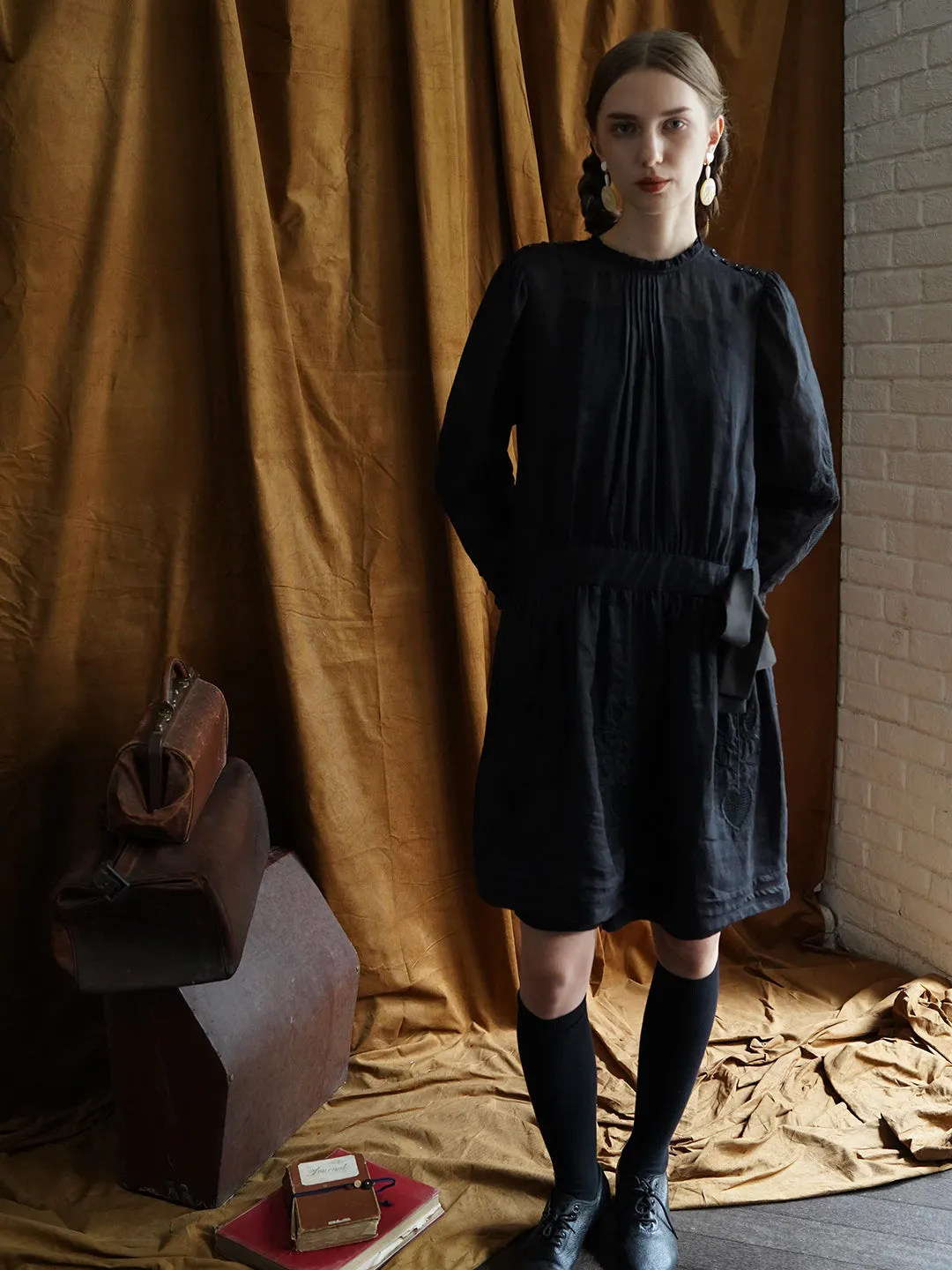 Unlogical Poem Victorian style Hollow Embroidery Black Ramie dress