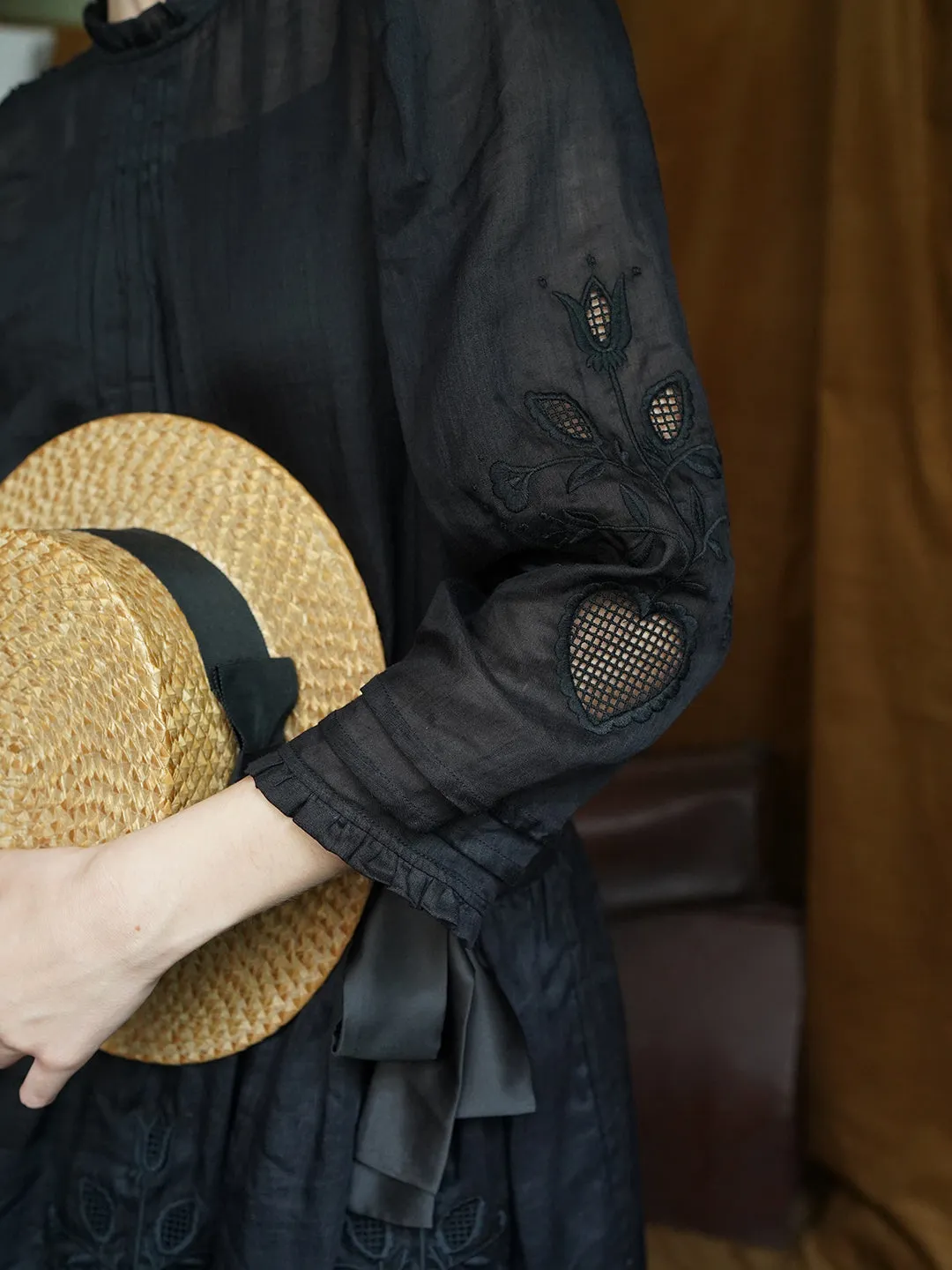 Unlogical Poem Victorian style Hollow Embroidery Black Ramie dress