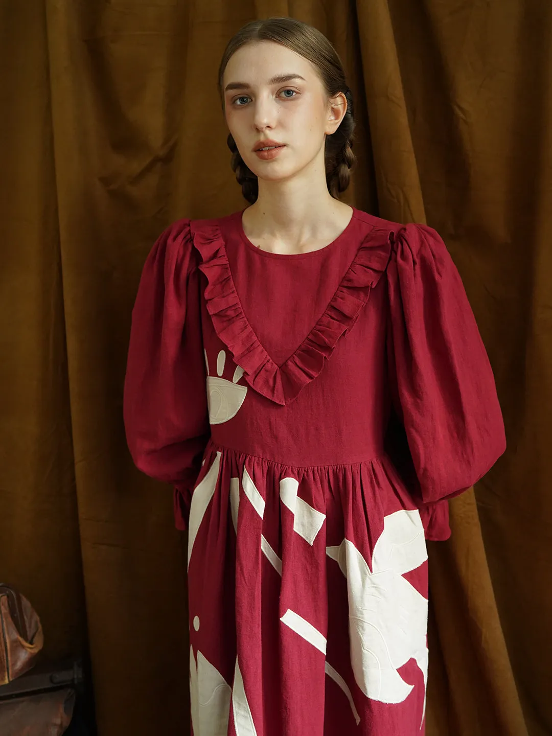 Unlogical Poem Victorian style Illustration Embroidered Patches Red Ramie Dress