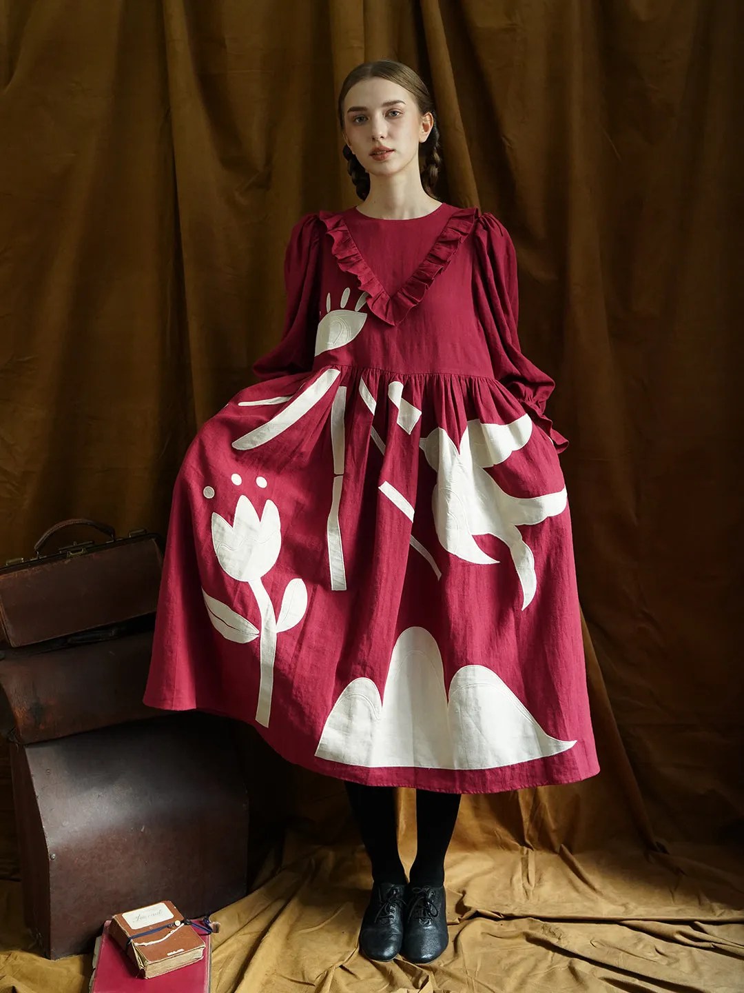 Unlogical Poem Victorian style Illustration Embroidered Patches Red Ramie Dress