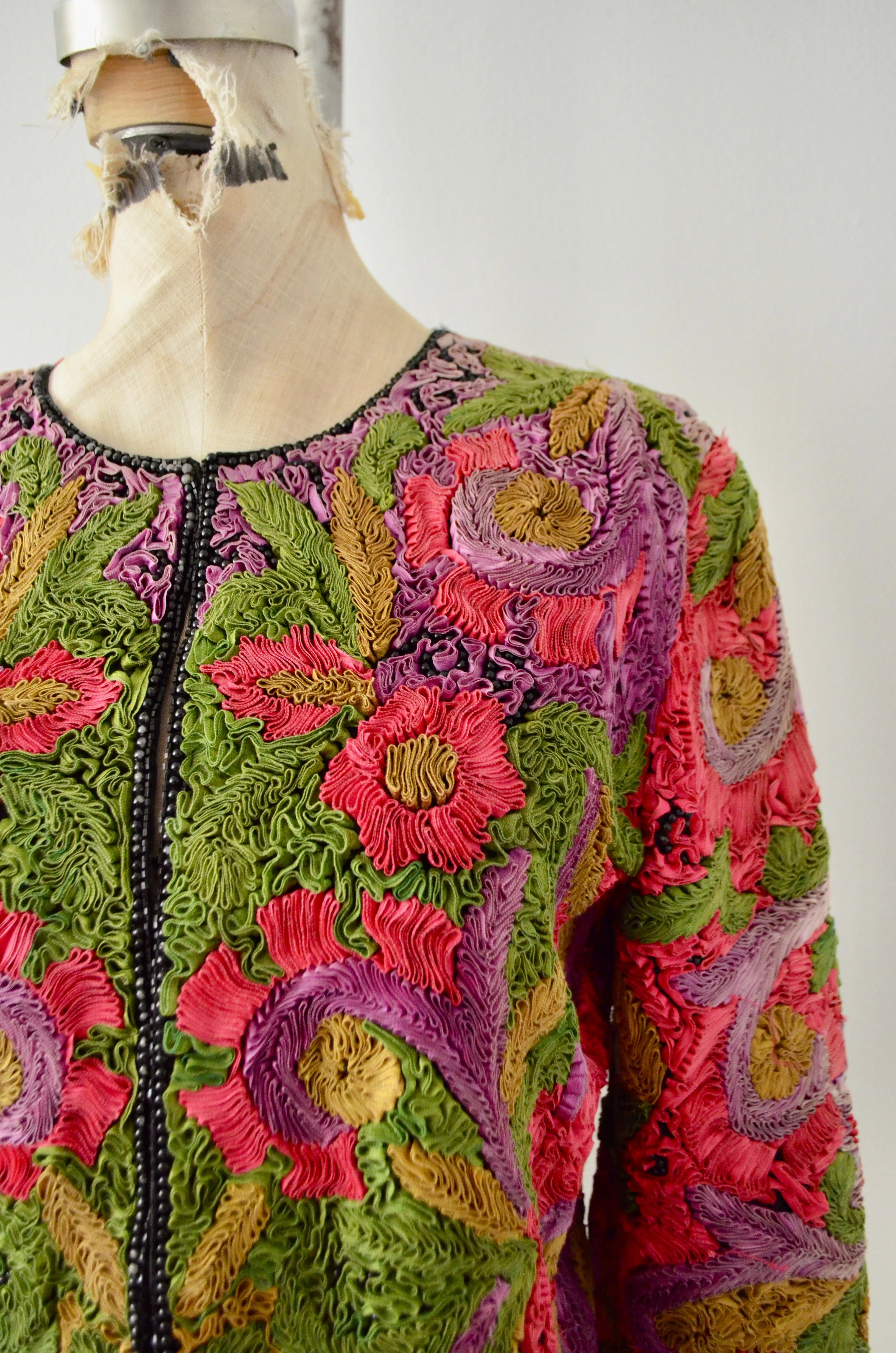 Vintage Cache Exquisite Silk Ribbon Flower Swirl Design Pattern Cropped Jacket