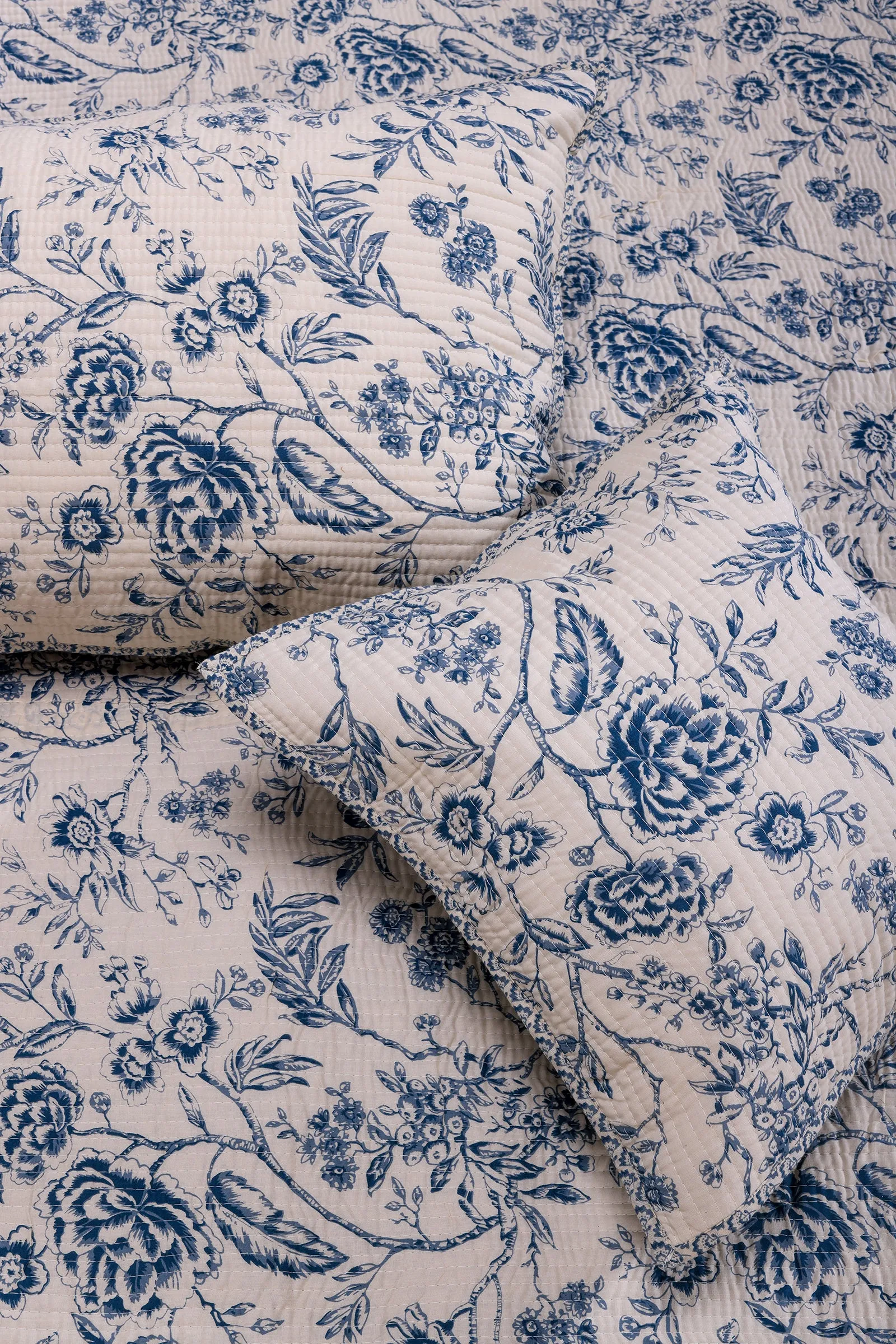 Vintage Damask Blue Cotton Quilted Bedcover Set of 5