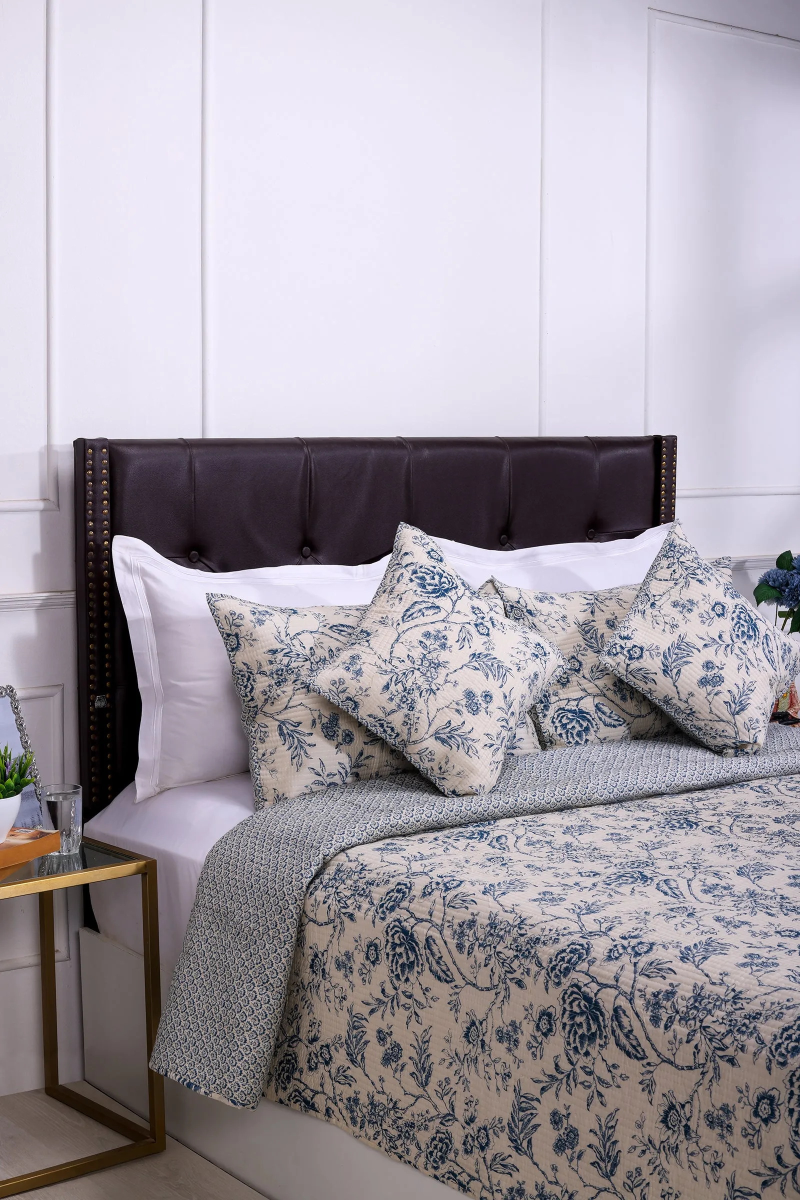 Vintage Damask Blue Cotton Quilted Bedcover Set of 5
