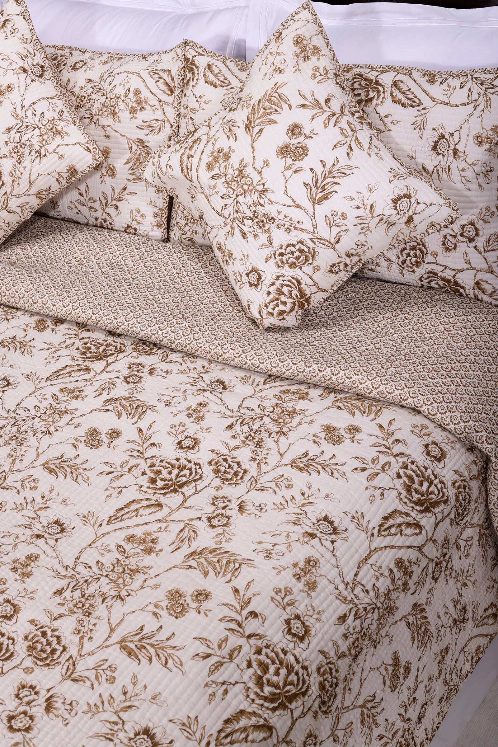 Vintage Damask Brown Cotton Quilted Bedcover